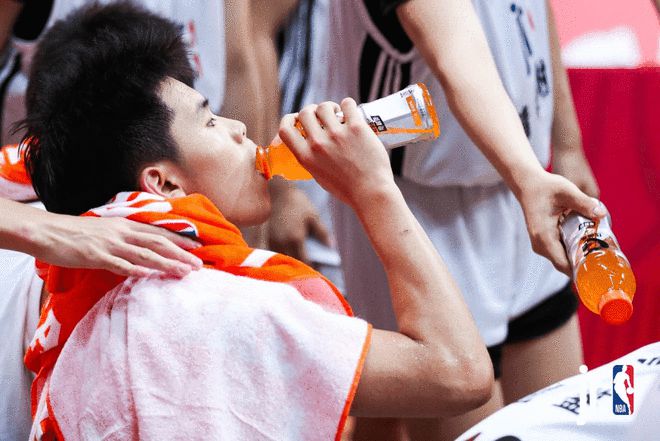 北京青少年足球联赛冠军是谁啊_北京青少年足球俱乐部联赛冠军_青少年联赛足球冠军北京是谁