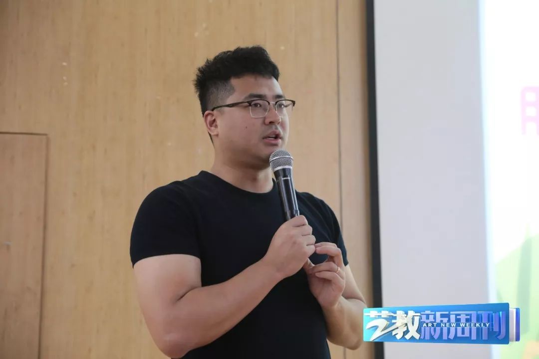 游泳冠军演示自救_演示自救游泳冠军的电影_演示自救游泳冠军视频