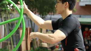 肩胛骨健身_健身肩胛骨肌肉酸痛_肩胛骨健身