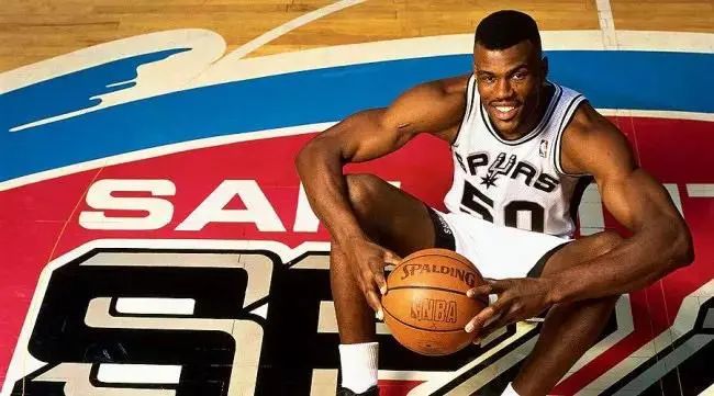 篮球摸高世界纪录_篮球摸高历史记录_nba历史摸高