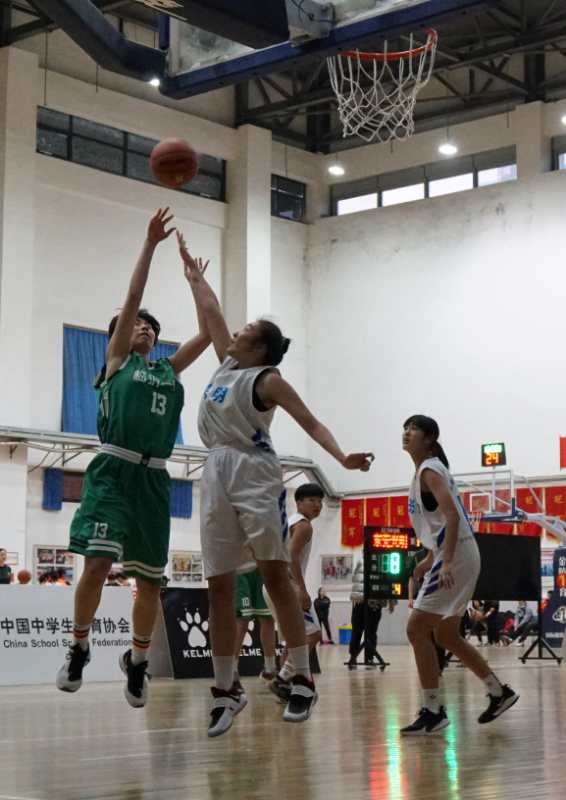 包头篮球名校_包头高中篮球_包头市三十三中篮球冠军