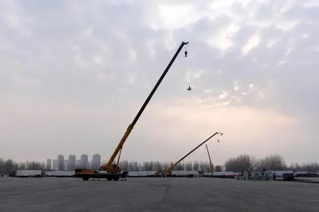 举重冠军福建龙岩_漳州男子举重冠军视频直播_福建举重队队员