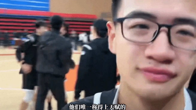 大学篮球赛冠军_蚌埠校园篮球比赛冠军有哪些_篮球赛冠军喜报