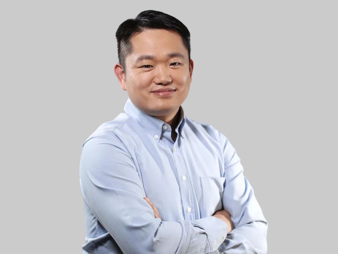 视频足球比赛_欧美足球技巧大赛视频直播_视频足球直播平台
